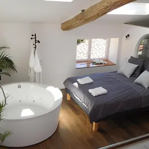 Paradise Love In Provence - Le Loft étoilé - Spa Privatif , Reillanne France